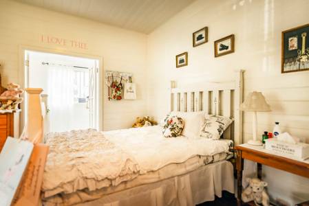 robertst21_1751 copy