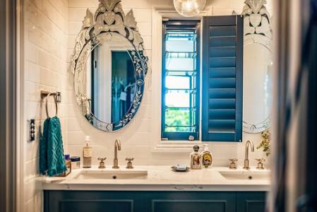 kamalacrt18_7194 copy